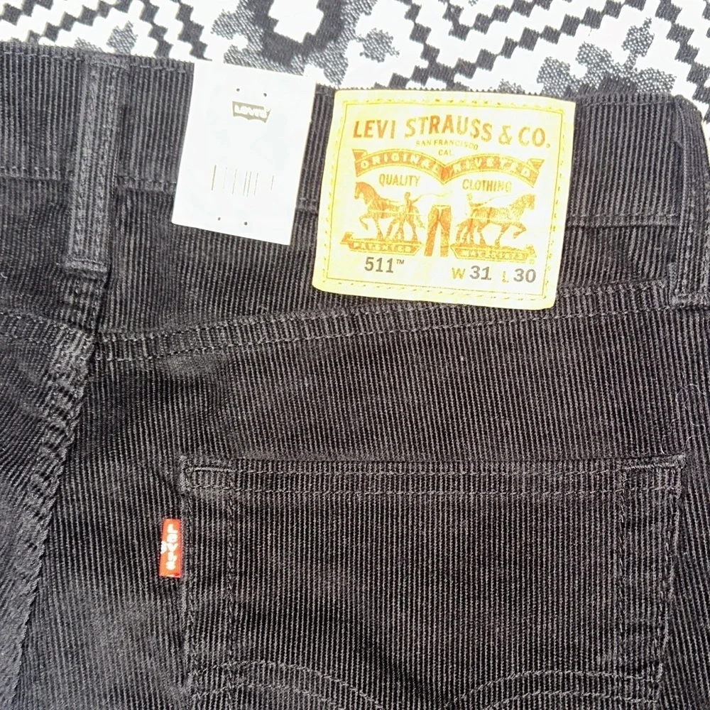 Levi's 511 Slim Stretch Black Corduroy